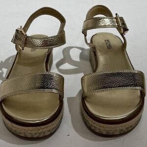 Michael Kors Gold Sandals Size 7